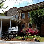 Highland Inn
